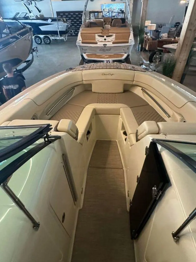 Slide: The Image of Chris-Craft Launch 25 GT 2023 - 10