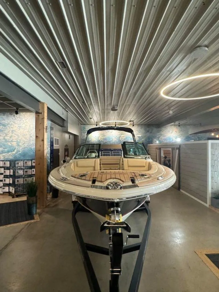 Slide: The Image of Chris-Craft Launch 25 GT 2023 - 9