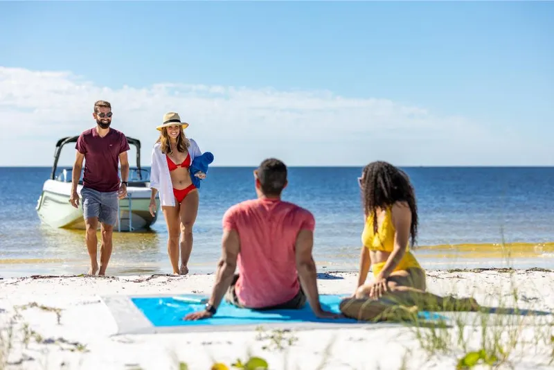 Slide: The Image of Bayliner DX 2000 2023 - 65