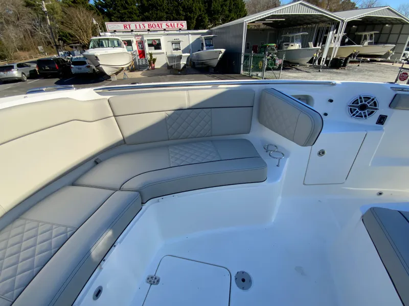 Slide: The Image of Pursuit S 328 Sport 2024 - 56