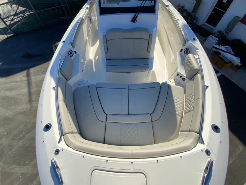 Slide: The Image of Pursuit S 328 Sport 2024 - 62