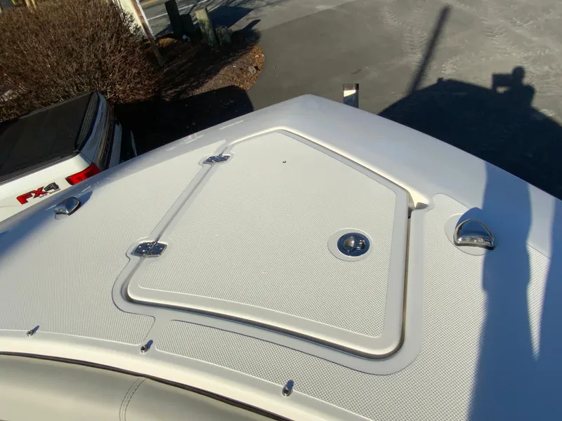 Slide: The Image of Pursuit S 328 Sport 2024 - 64