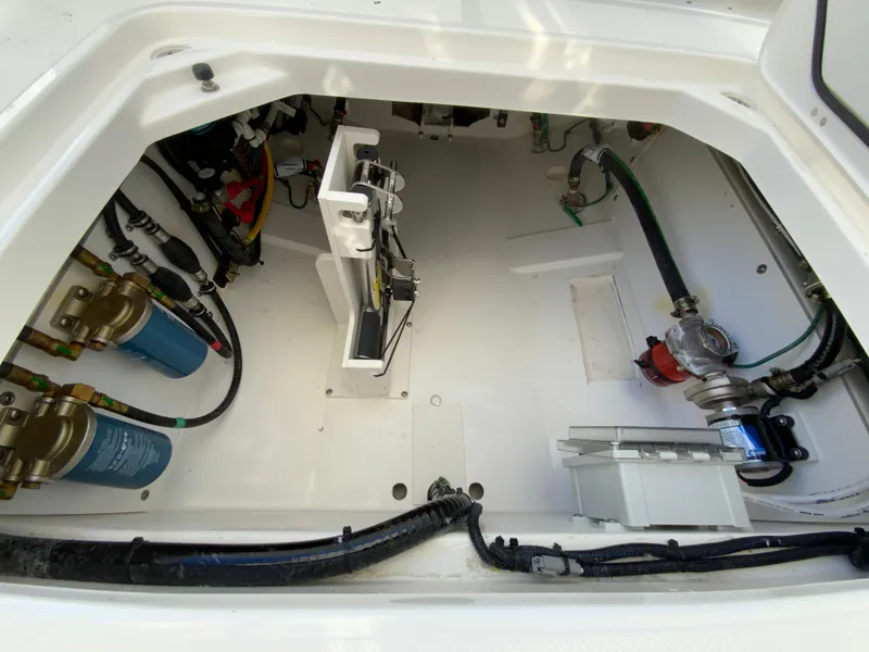 Slide: The Image of Pursuit S 328 Sport 2024 - 71