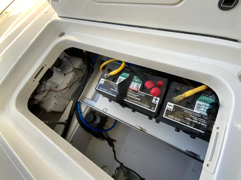 Slide: The Image of Pursuit S 328 Sport 2024 - 75