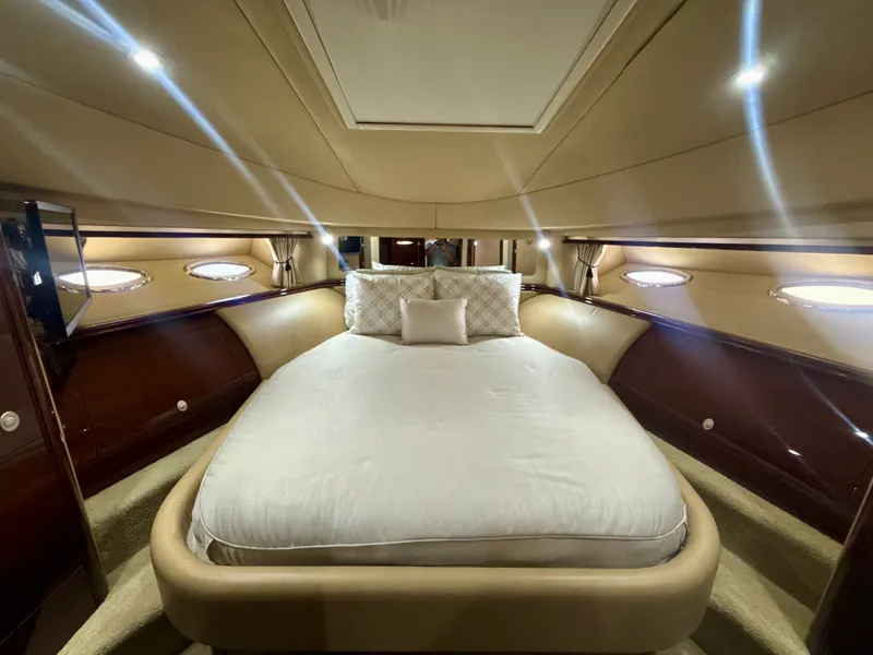 Slide: The Image of Sea Ray 58 SEDAN BRIDGE 2007 - 19