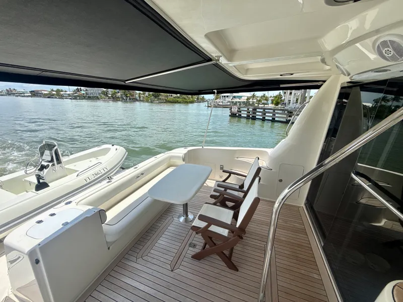 Slide: The Image of Sea Ray 58 SEDAN BRIDGE 2007 - 6