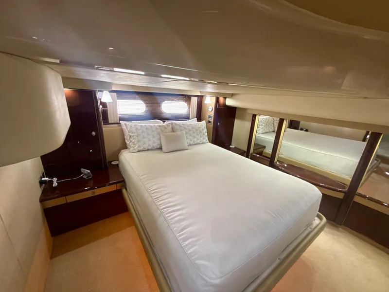 Slide: The Image of Sea Ray 58 SEDAN BRIDGE 2007 - 14