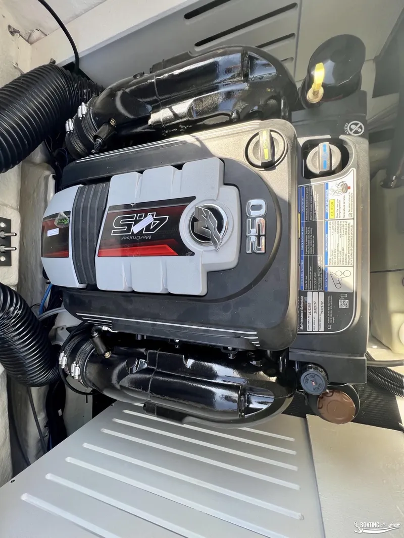 Slide: The Image of 2023 Sea Ray SPX 210 boat engine, MerCruiser 4.5L 250 horsepower. - 9