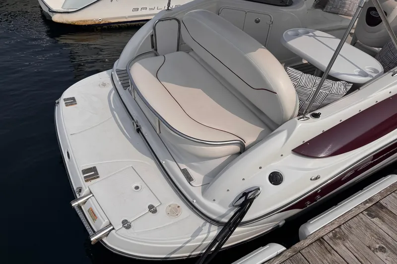 Slide: The Image of Crownline Boats 270 CR 2004 - 4
