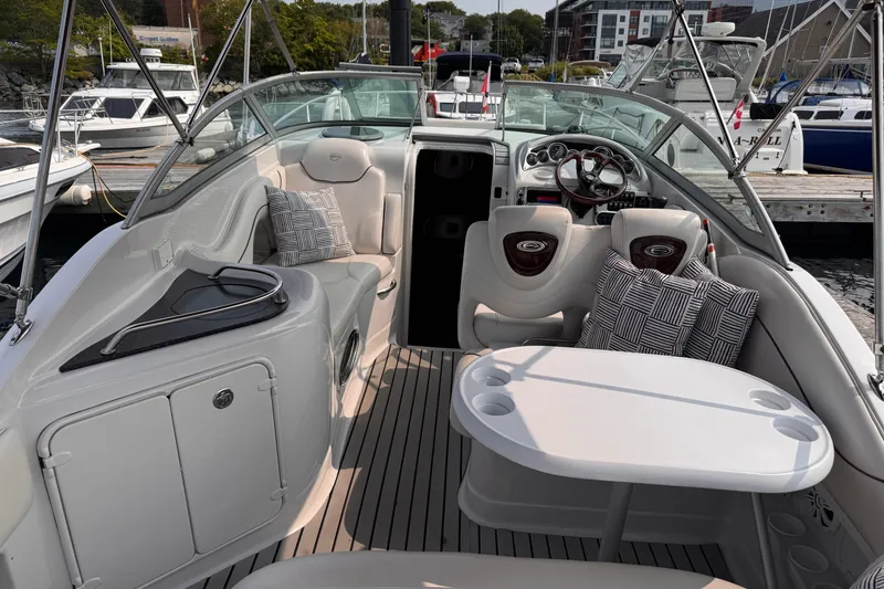 Slide: The Image of Crownline Boats 270 CR 2004 - 13