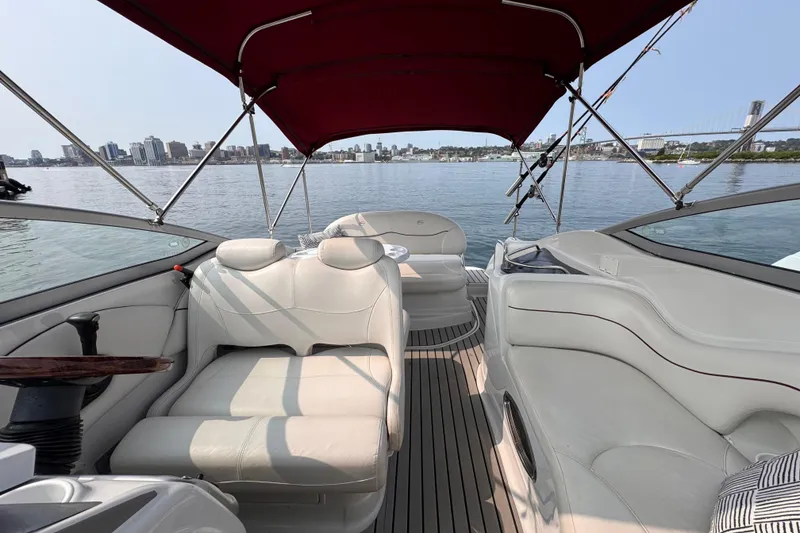Slide: The Image of Crownline Boats 270 CR 2004 - 11