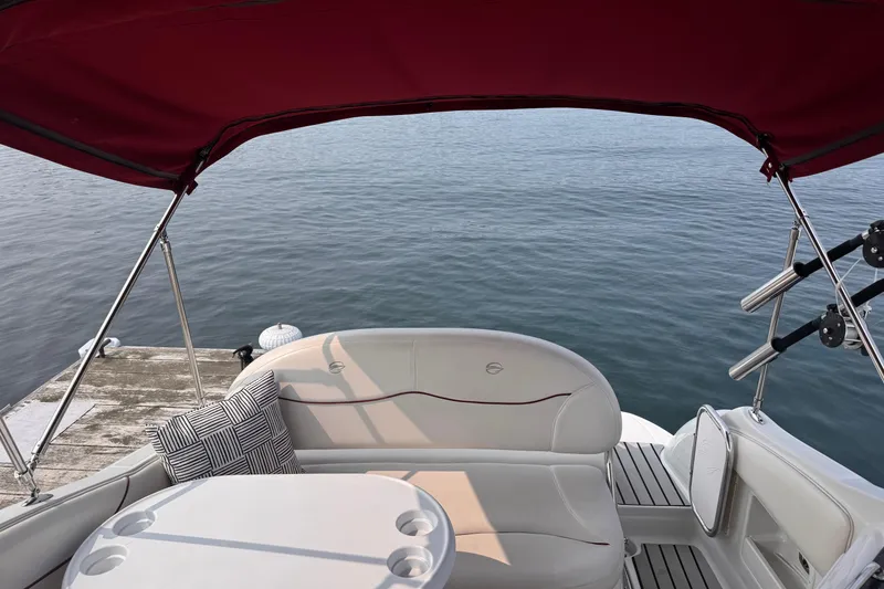 Slide: The Image of Crownline Boats 270 CR 2004 - 10