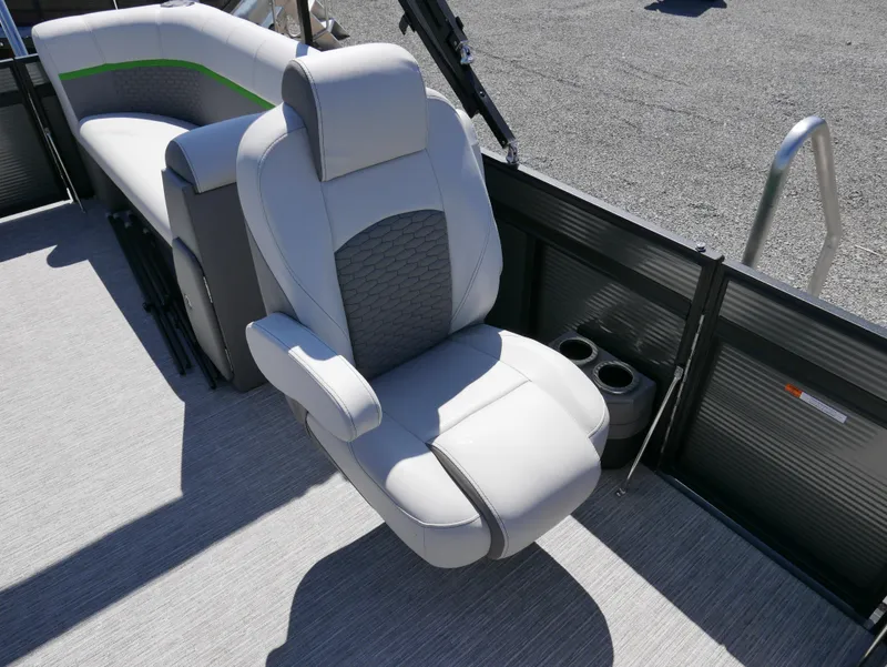 Slide: The Image of 2023 Qwest E-Class 822 RLS LTZ boat interior with luxurious seating. - 9