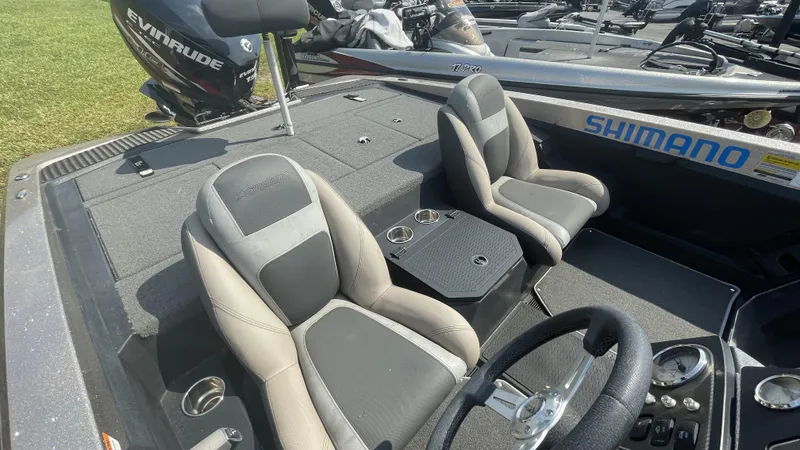 Slide: The Image of Stratos 189 VLO 2014 - 7