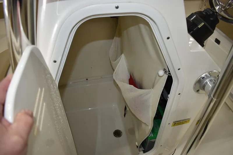 Slide: The Image of Key West Boats 203FS 2020 - 49