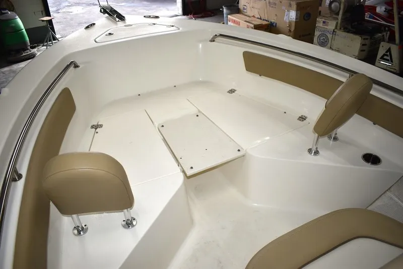 Slide: The Image of Key West Boats 203FS 2020 - 57