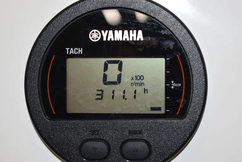 Slide: The Image of Key West Boats 203FS 2020 - 59