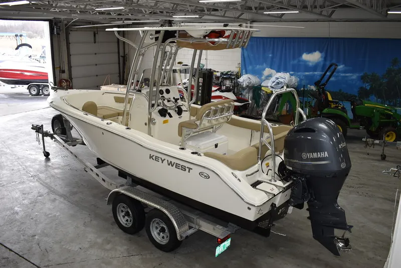 Slide: The Image of Key West Boats 203FS 2020 - 6