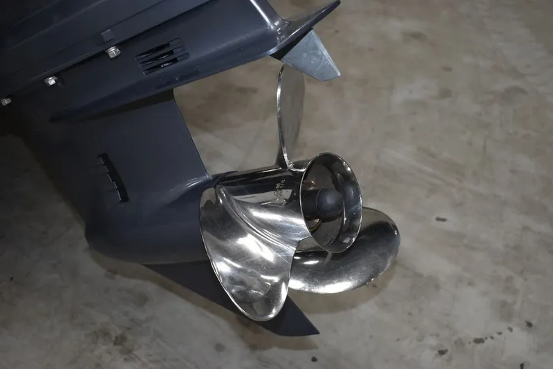 Slide: The Image of Key West Boats 203FS 2020 - 62