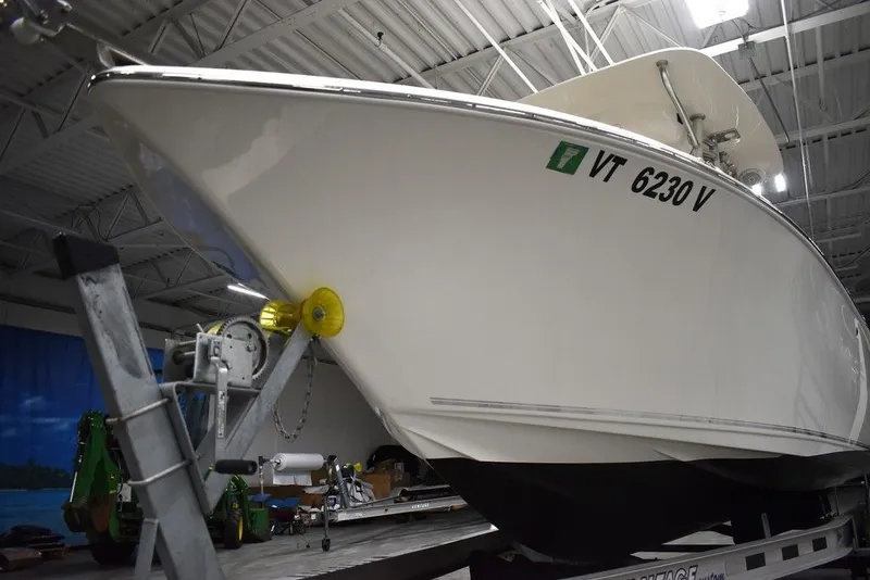 Slide: The Image of Key West Boats 203FS 2020 - 64