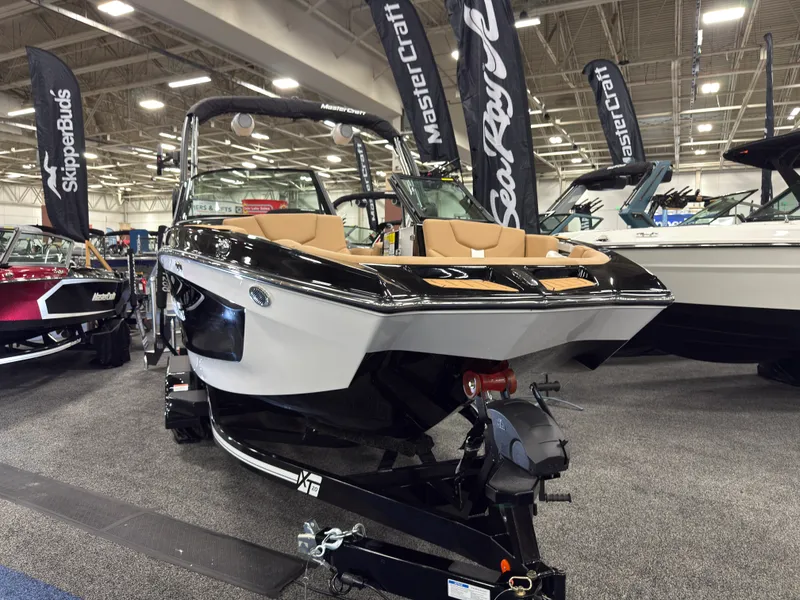 Slide: The Image of Mastercraft XT20 2026 - 2