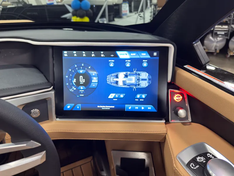 Slide: The Image of Mastercraft XT20 2026 - 22