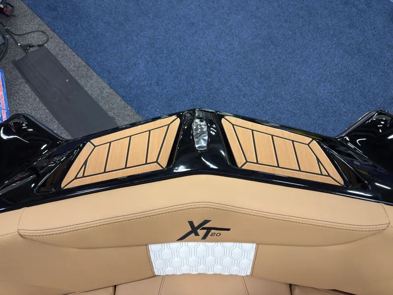 Slide: The Image of Mastercraft XT20 2026 - 31