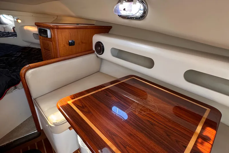 Slide: The Image of Pursuit 3100 Offshore 2004 - 36
