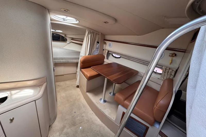 Slide: The Image of Cruisers 3375 Esprit 1999 - 21
