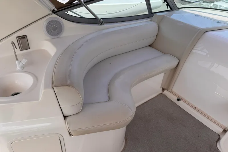 Slide: The Image of Cruisers 3375 Esprit 1999 - 7