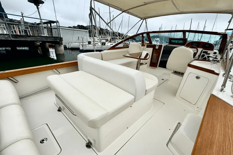 Slide: The Image of Hunt Yachts HARRIER 26 2019 - 16