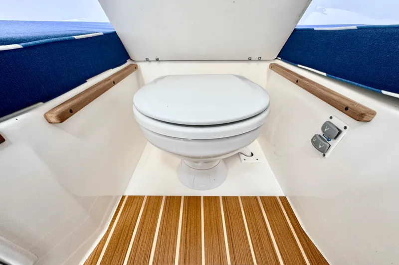 Slide: The Image of Hunt Yachts HARRIER 26 2019 - 35