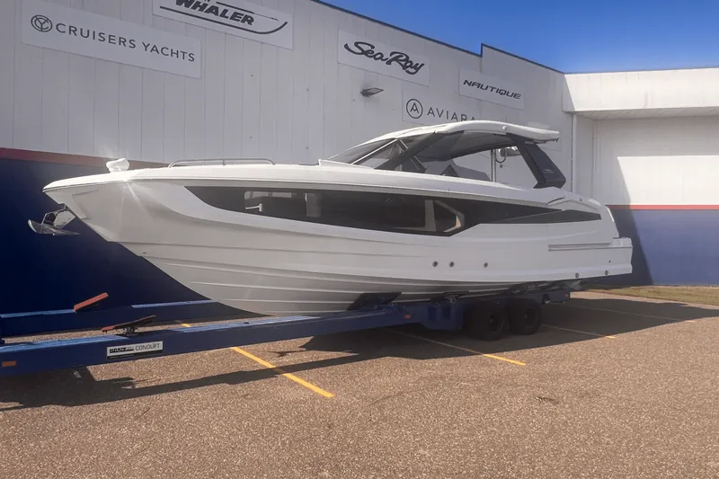 The Image of Galeon 325 GTO 2023 - 0