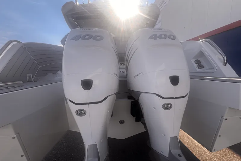 Slide: The Image of Galeon 325 GTO 2023 - 1