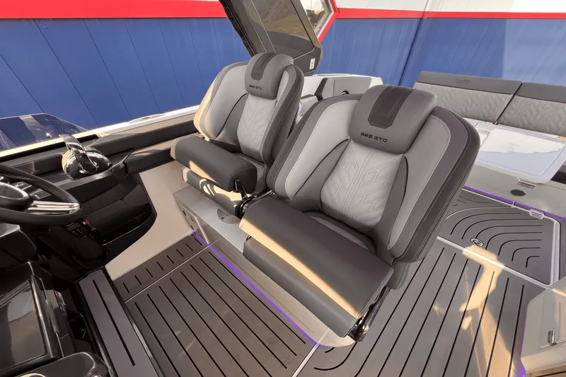 Slide: The Image of Galeon 325 GTO 2023 - 11
