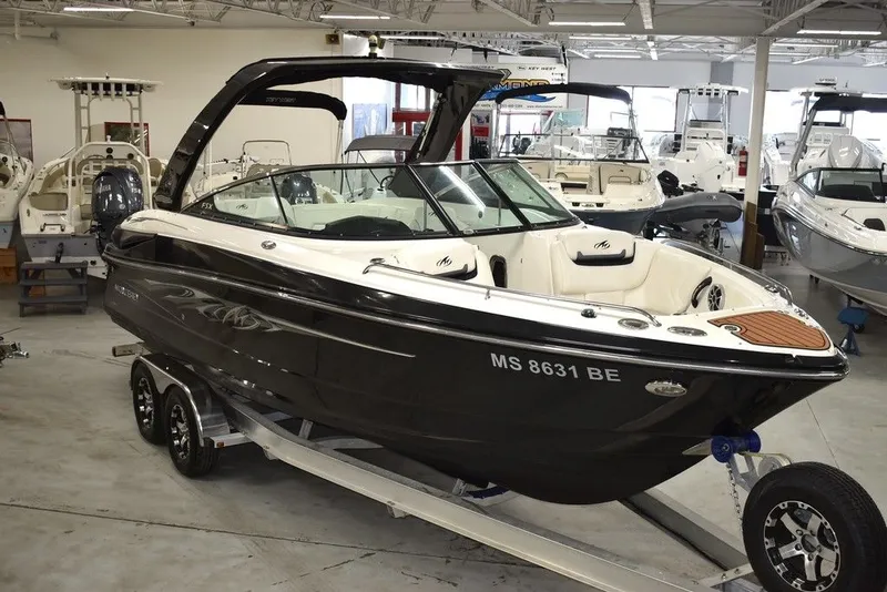 Slide: The Image of Key West Boats 1720 CC 2026 - 16