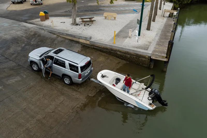 Slide: The Image of Boston Whaler 130 Super Sport 2027 - 11