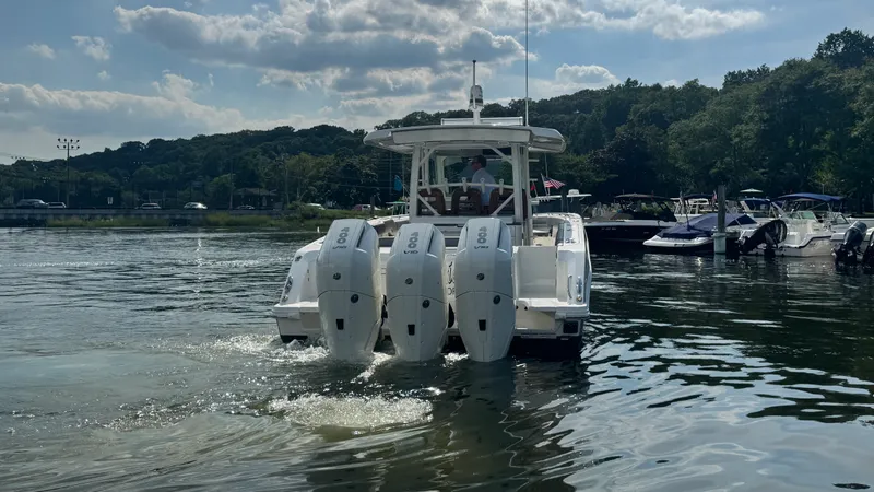 Slide: The Image of Boston Whaler 380 Outrage 2024 - 4