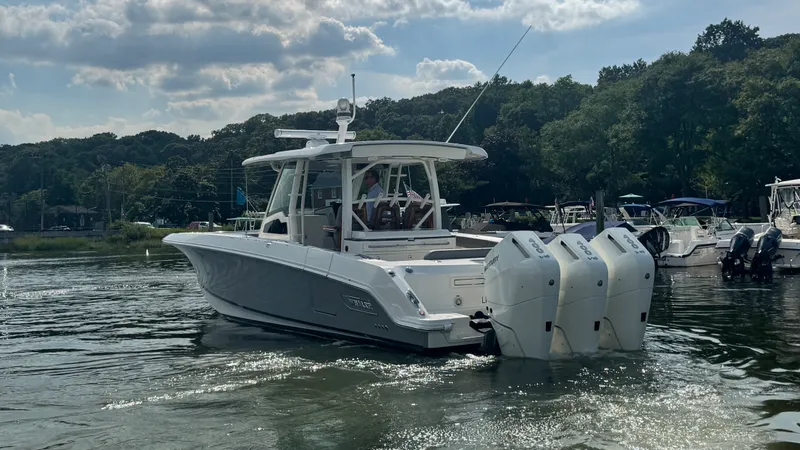 Slide: The Image of Boston Whaler 380 Outrage 2024 - 29