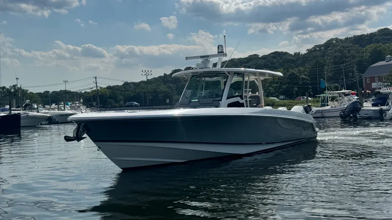 Slide: The Image of Boston Whaler 380 Outrage 2024 - 26