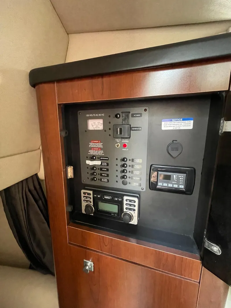 Slide: The Image of Chaparral 290 Signature 2014 - 13