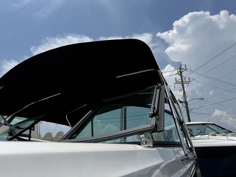 Slide: The Image of Sea Ray SDX 230 Outboard 2026 - 12