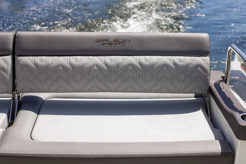 Slide: The Image of Galeon 375 GTO 2026 - 31