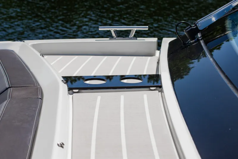 Slide: The Image of Galeon 375 GTO 2026 - 119