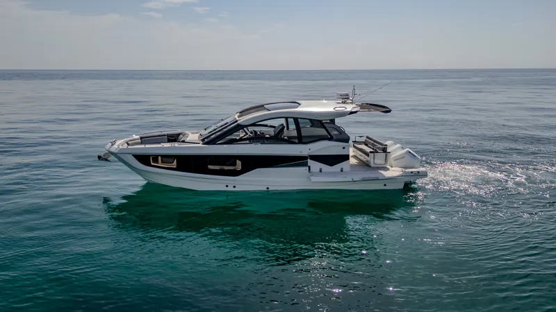 The Image of Galeon 375 GTO 2026 - 12