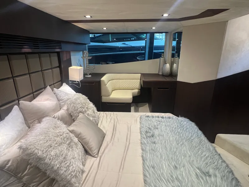 Slide: The Image of Galeon 500 FLY 2019 - 77