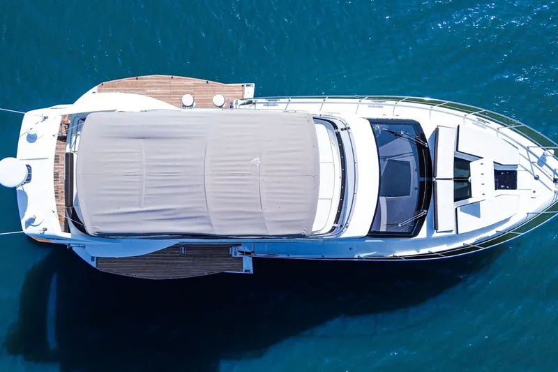 Slide: The Image of Galeon 500 FLY 2019 - 6