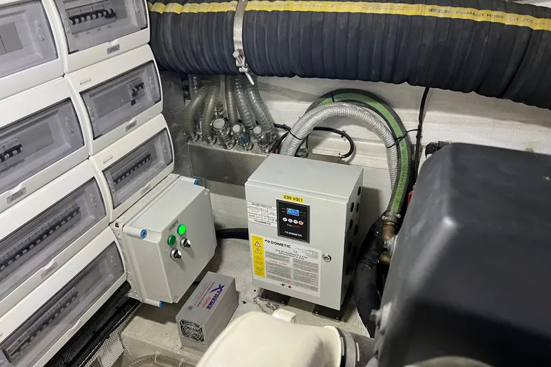 Slide: The Image of Galeon 500 FLY 2019 - 73