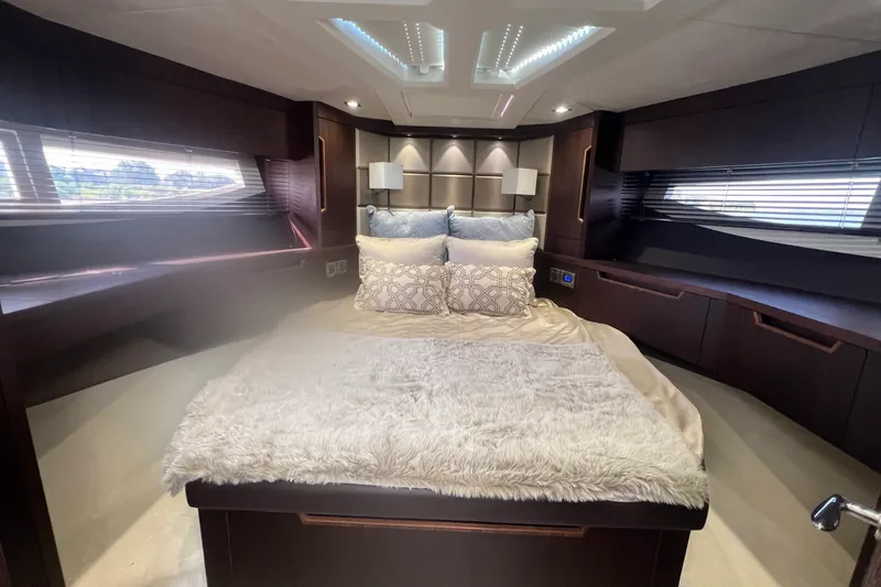 Slide: The Image of Galeon 500 FLY 2019 - 58
