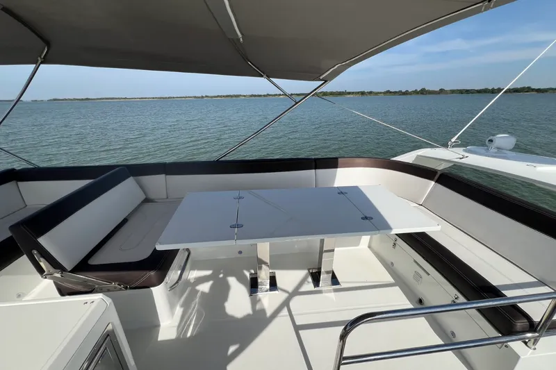 Slide: The Image of Galeon 500 FLY 2019 - 26